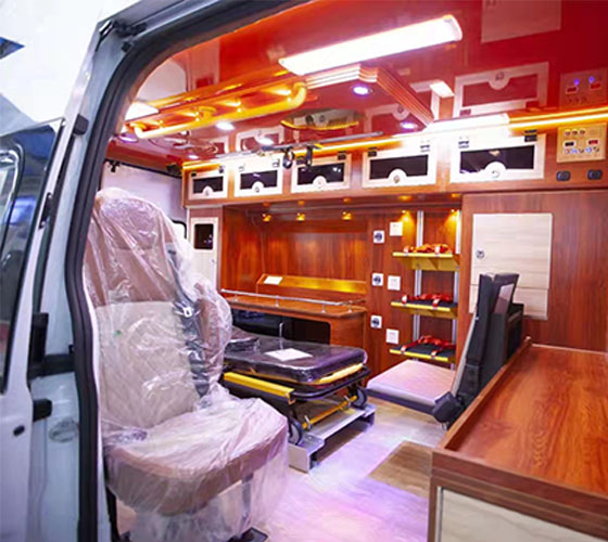 阆中市车辆内部展示